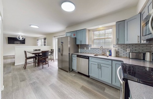 Tunkhannock Township Casa | Elevated Serene Mountain Majesty 3BR Colonial