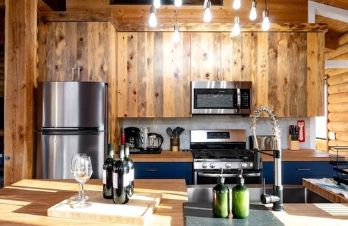 Apple Valley Cabina | Elevation 40 Zion Sum