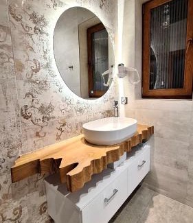 Cisna Casa | ELFF -Apartamenty i pokoje gościnne