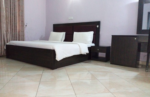 Ikotun Hotel | Eliata Hotel & Suites