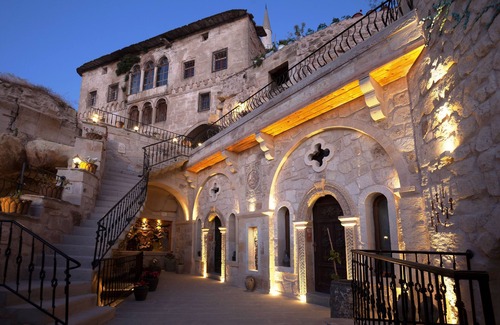 Ortahisar Hotel | Elika Cave Suites & Spa