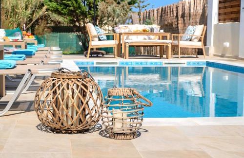 Paralia Kourna Casa | Eliomar Villa Am Strand