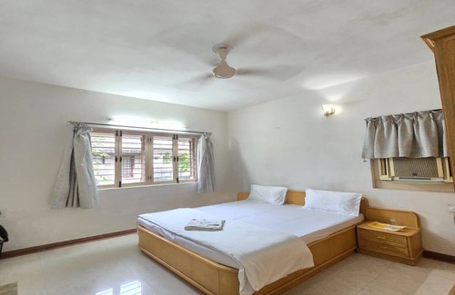 Ahmedabad Hotel | Elis Hospitality Service Parth Bungalow