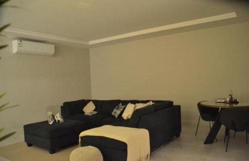 Al-Rawdah Apartamento | Elite Haven 203