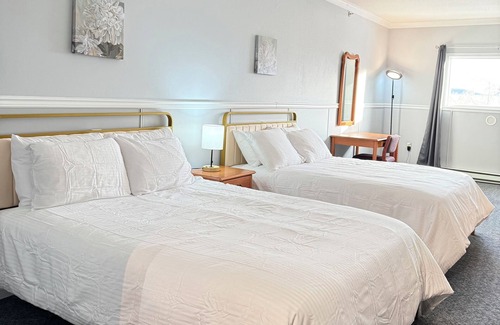 Whitehorse Hotel | Elite Hotel Downtown Center