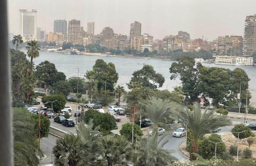 Oula Apartamento | Elite Nile view apartment