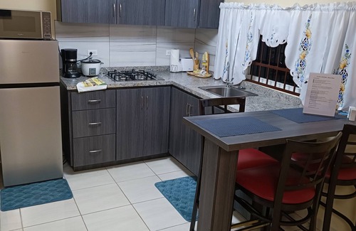 Santa Cruz Apartamento | Charming 1-bedroom apartment with AC, WiFi close to Hooiberg