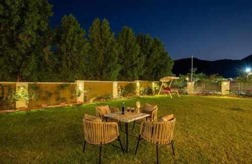 Bedla Villa | ELIVAAS 2 BHK Pet Friendly Villa with Pvt Pool - Heaven in Hill