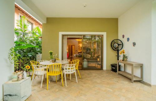 Assagao Villa | ELIVAAS 4 BHK with Pvt Pool - Amado Villa Euphoria