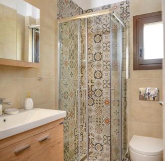 Nea Rodha Apartamento | Elizabeth stone house