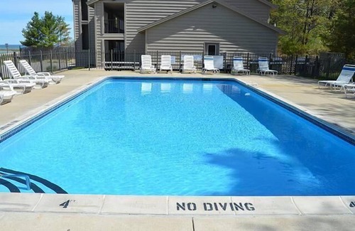 Elk Rapids Condominio | ELK RAPIDS/GRAND TRAVERSE BAY CONDO #15