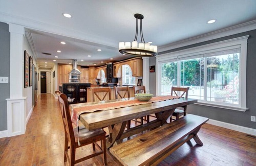 Fall City Casa | Elk Run - Beautiful House on a Stunning Property