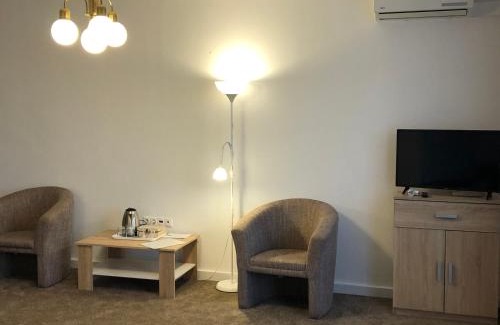 Hajduszoboszlo Cama Y Desayuno | Ella Residence Panzió