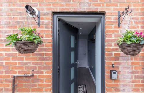 Gloucester Apartamento | Elliot Oliver- Charming 1 Bed Apartment