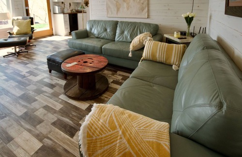 Zurich Cabaña | Elliott's Anchor... Fully Accessible Lakefront Luxury!