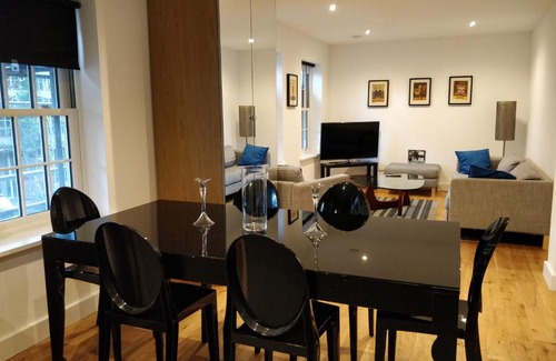 Oval Apartamento | Ellis Terrace Apartment
