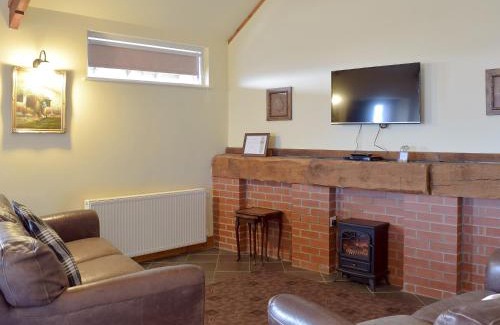 Llanybri Casa | Elm Cottage-W40630