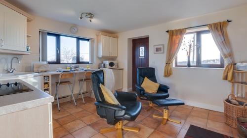 Chesterfield Casa | Elm Croft