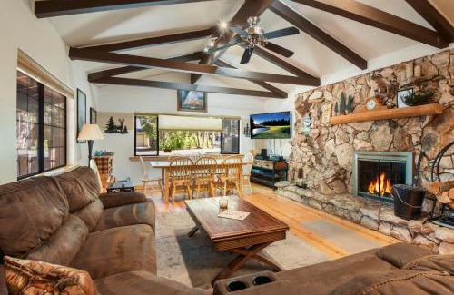 Tahoma Casa | Elm Street Getaway Sleeps 8