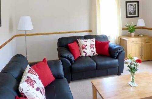 Long Marton Cabaña | Elm Tree Cottage, APPLEBY-IN-WESTMORLAND