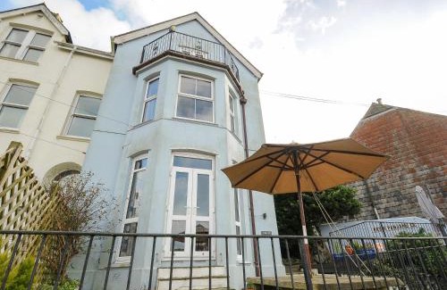 Looe Casa | Elmbank