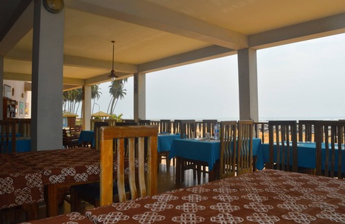 Elmina Hotel | Elmina Bay Resort