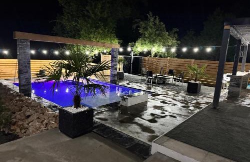 Banovici Villa | Elmo Oasis