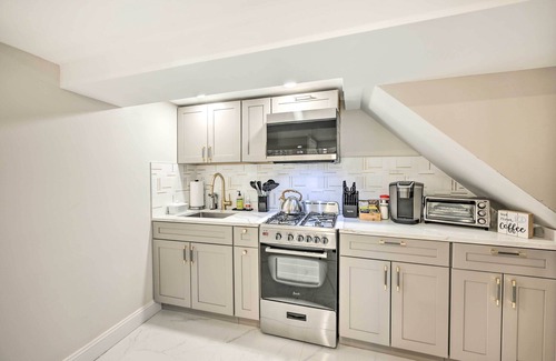 Elmont Apartamento | Elmont Studio Near UBS Arena, 19 Mi to NYC!