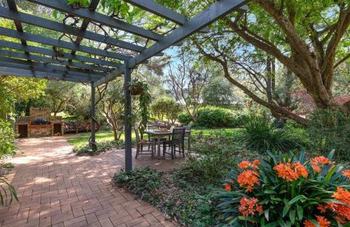 Berry Casa | Elmwood - By Berry Getaways