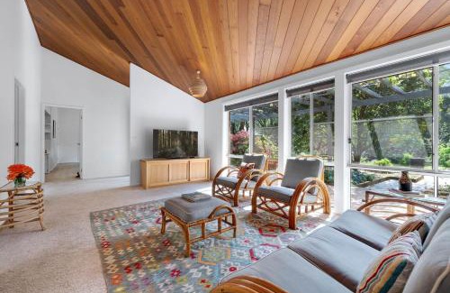 Berry Casa | Elmwood - By Berry Getaways