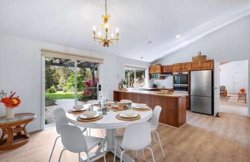 Berry Casa | Elmwood - By Berry Getaways