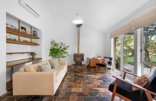 Berry Casa | Elmwood - By Berry Getaways