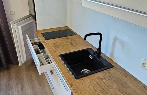 Heidenheim an der Brenz Apartamento | ELODIA LUXURY Apartment, WiFi, terrace, kitchen, towels