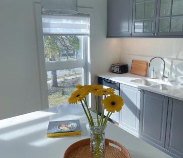 Elora Apartamento | Elora’s Irvine River Suite