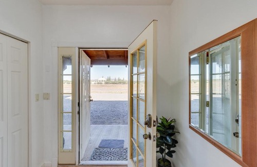 Eleven Mile Corner Apartamento | Eloy Retreat with Pool Access and Central AandC!