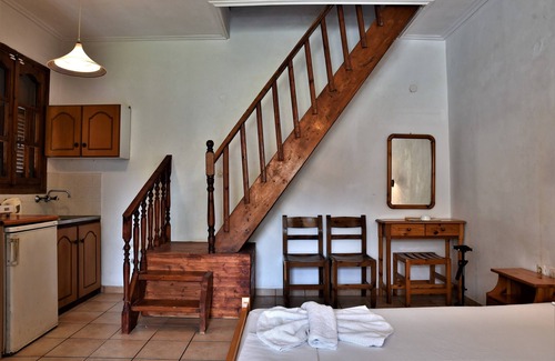 Alikanas Hotel | Elpida Hotel