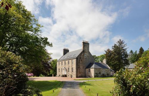 Aberdeen Casa | Elrick Estate - Coach House