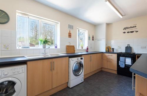 Hull Casa | ELROI Willerby Road Boho Comfy Home 2 Bedrooms