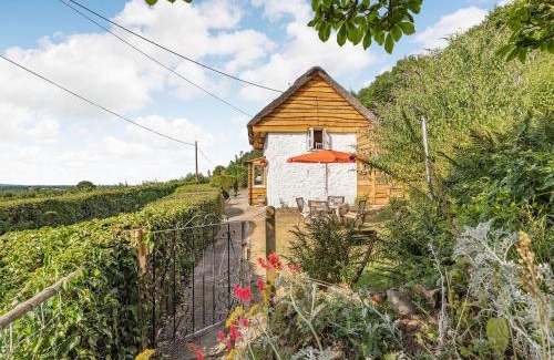 Pontesbury Casa | Elsie's Cottage