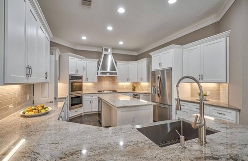 Champion Forest Casa | ELUX with heated pool spa