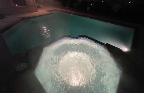 Champion Forest Casa | ELUX with heated pool spa
