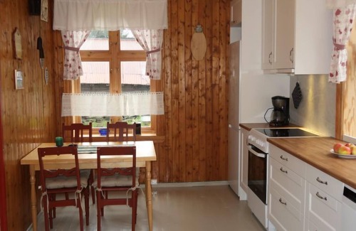 Forde Casa | Casa de vacaciones Elvehuset (FJS075) en Haukedalsvatn - 8 personas, 5 dormitorios