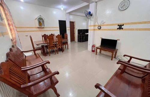 Bantay Apartamento | Elvira's Guest House