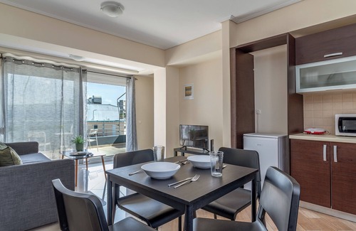 Ampelokipoi Apartamento | Elvita Apartments 2