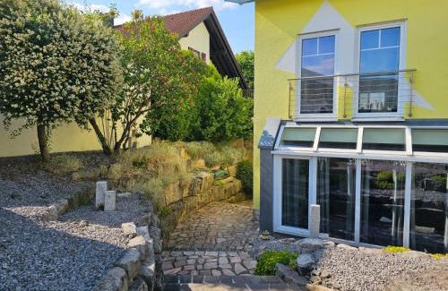 Obergroningen Apartamento | ELW sonnig,Terasse, bis zu 13 Schlafpl.