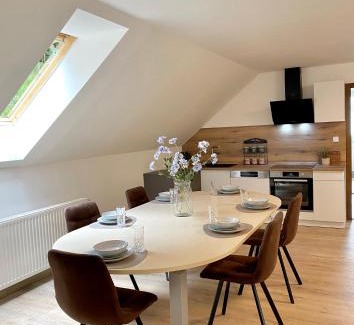 Trencin Apartamento | Elysian apartment 2