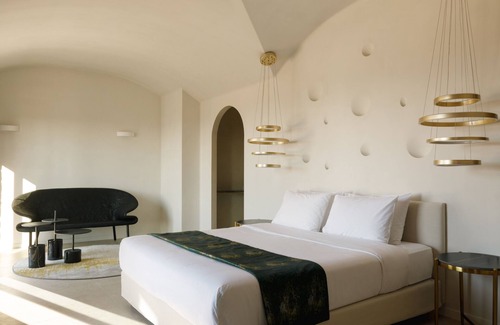 Oia Hotel | Elysian Retreat - Adults Only