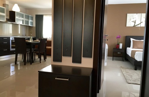 Bucharest City-Centre Apartamento | Elysium Accommodation