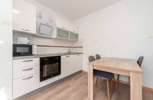 Policnik Apartamento | Ema's Olive Garden Apt 1 - Solo familias 4+2