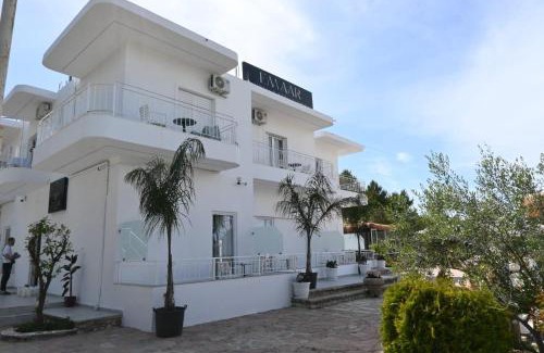 Ksamil Cama Y Desayuno | EMAR Beachfront Hotel Ksamil